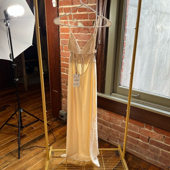 Zara maxi dress - Picture 6 of 8